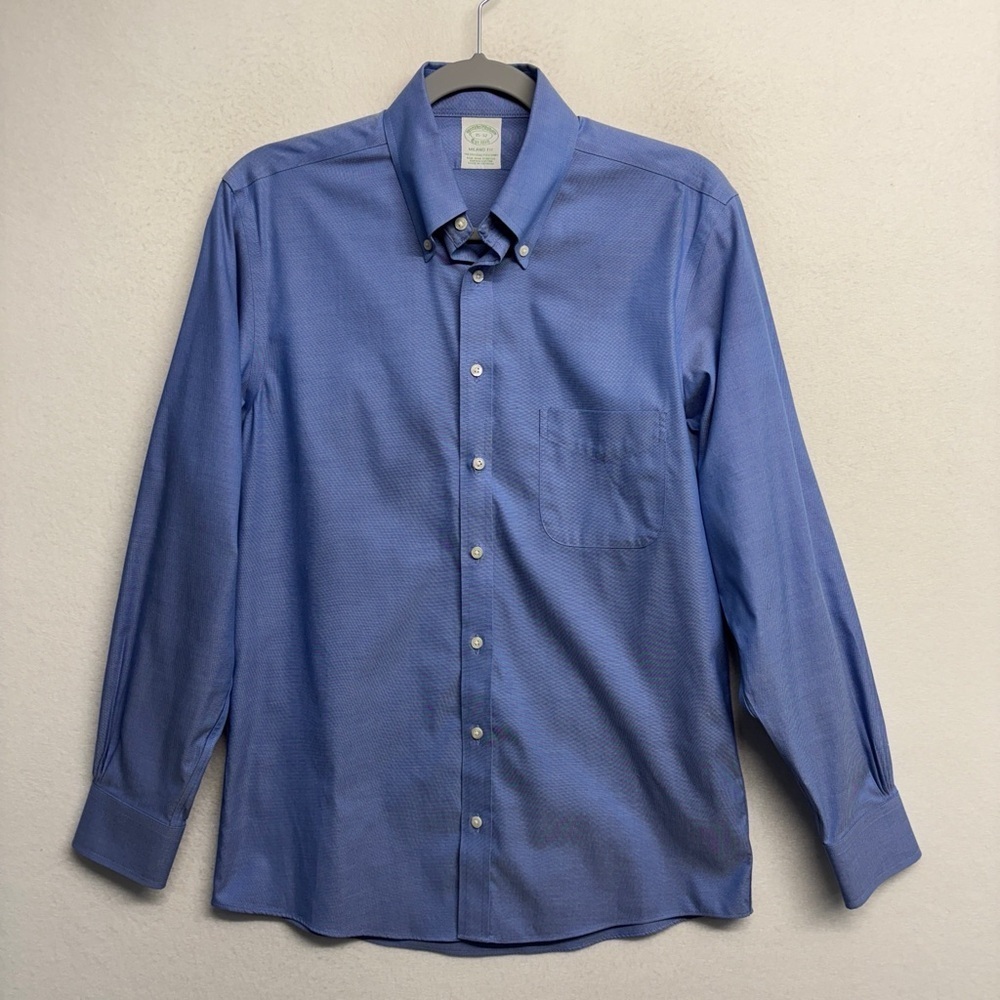 Brooks Brothers Milano Fit Non Iron Stretch Dress Shirt Men 15-32 Blue Button Up